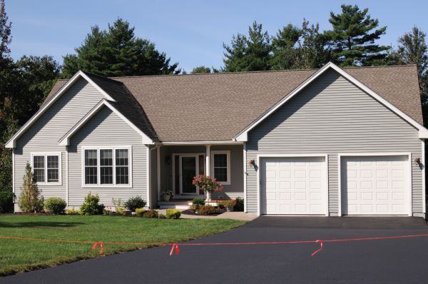 Cost of Blacktop Driveway Sealing in Lake Havasu City