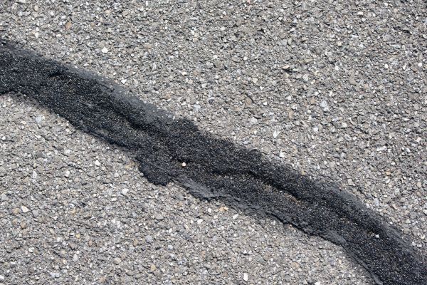 Cost of Driveway Crack Sealing in Lake Havasu City