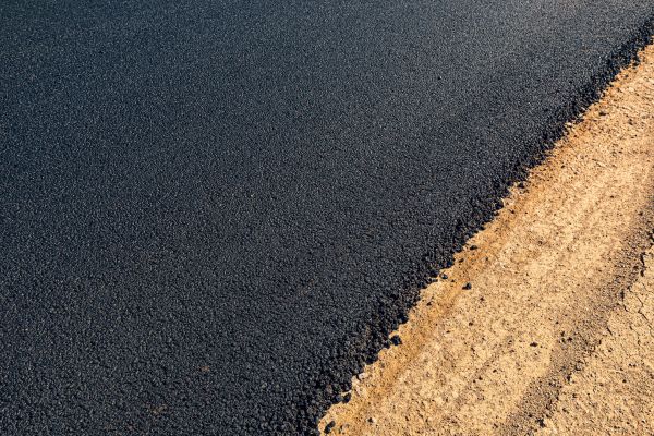 Cost of Hot Tar Driveway Sealing in Lake Havasu City