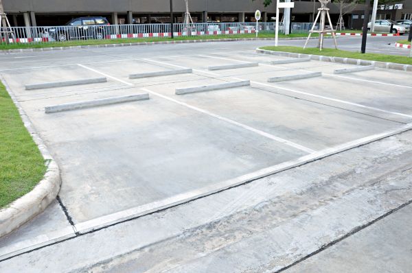 Parking Lot Resurfacing in Lake Havasu City